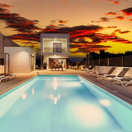 Eclips 別荘 ザトン