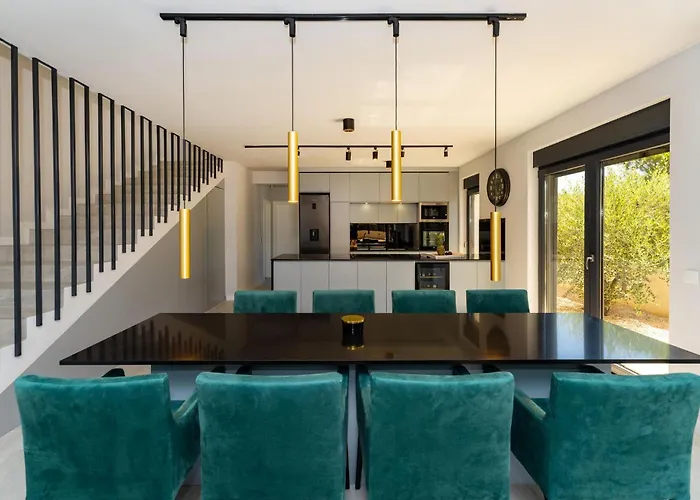 Eclips بيت للعطل *